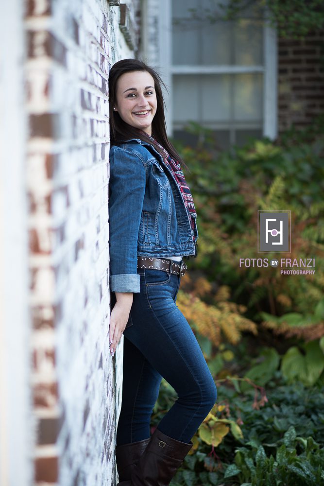 Fall Senior Session | Clothing Details | Session Details | Fotos by Franzi Photography