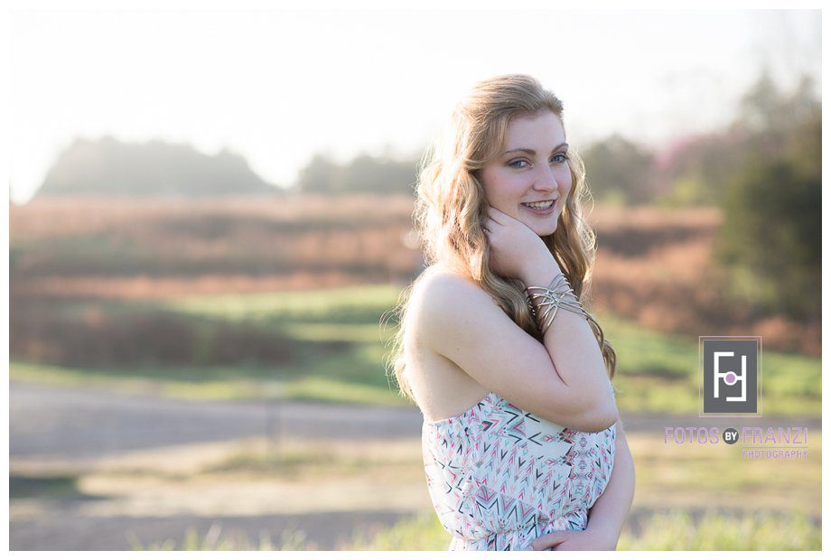 Spring Senior Session | Clothing Details | Session Details | Fotos by Franzi Photography