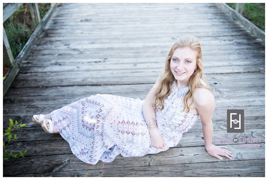Spring Senior Session | Clothing Details | Session Details | Fotos by Franzi Photography