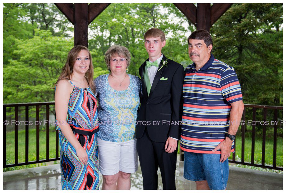 Prom Session | Clothing Details | Session Details | Fotos by Franzi Photography