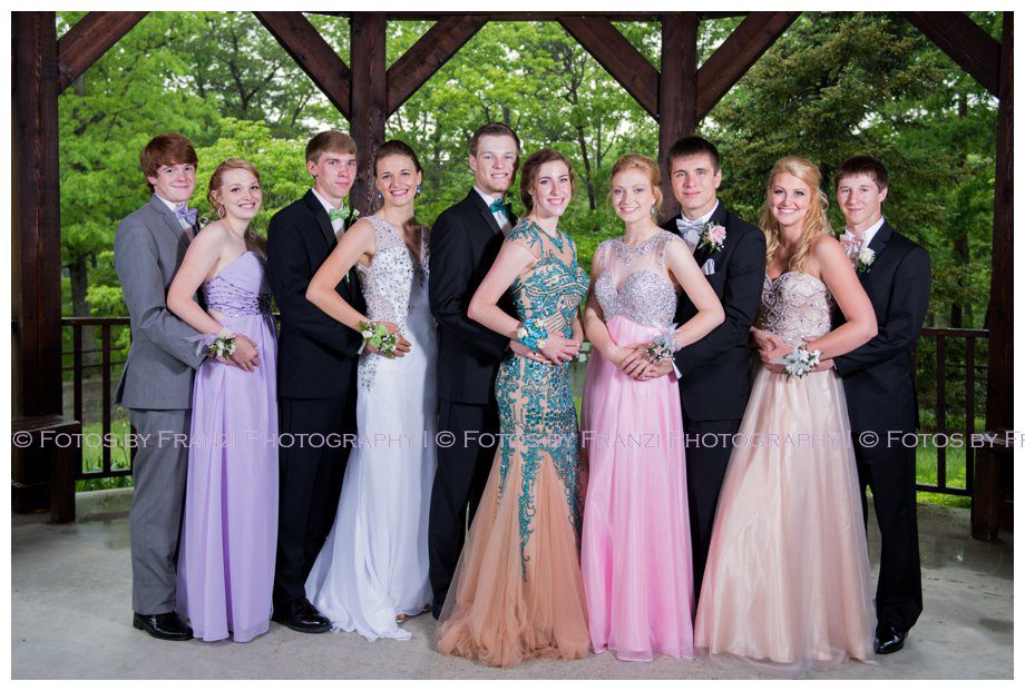 Prom Session | Clothing Details | Session Details | Fotos by Franzi Photography