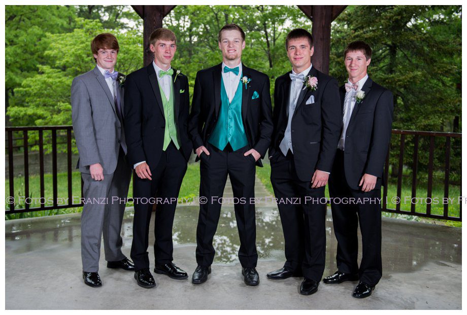 Prom Session | Clothing Details | Session Details | Fotos by Franzi Photography