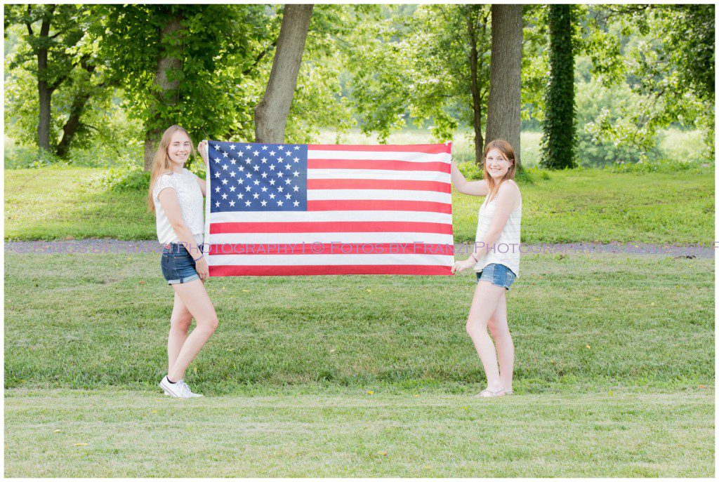 Best Friends Session | Clothing Details | Session Details | Fotos by Franzi Photography
