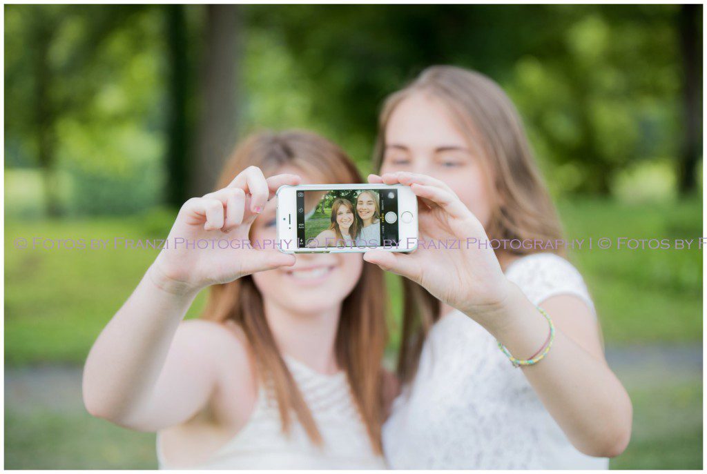 Best Friends Session | Clothing Details | Session Details | Fotos by Franzi Photography